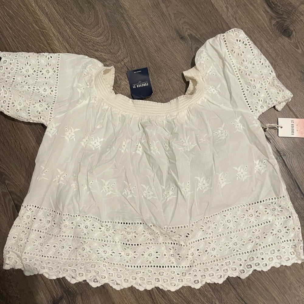 White top forever 21